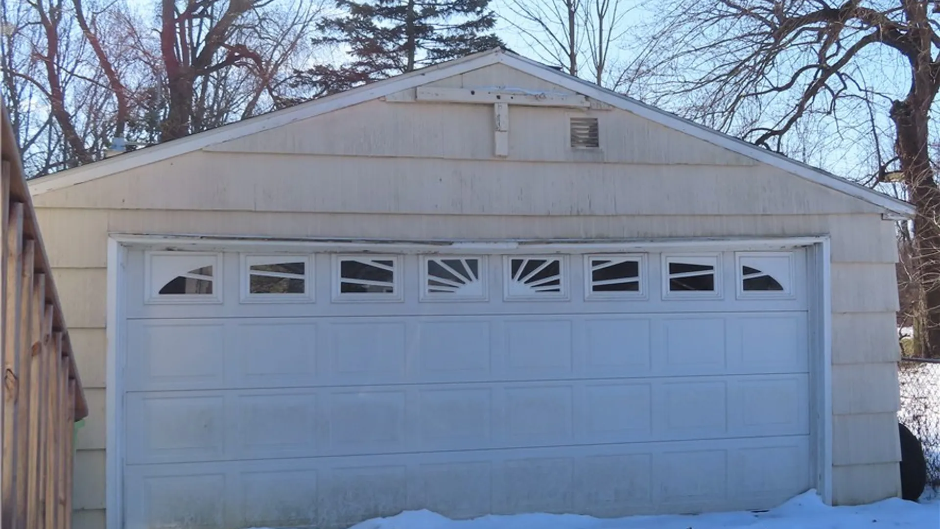 Property at 313 Garden City Drive, Salina, NY 13211 3