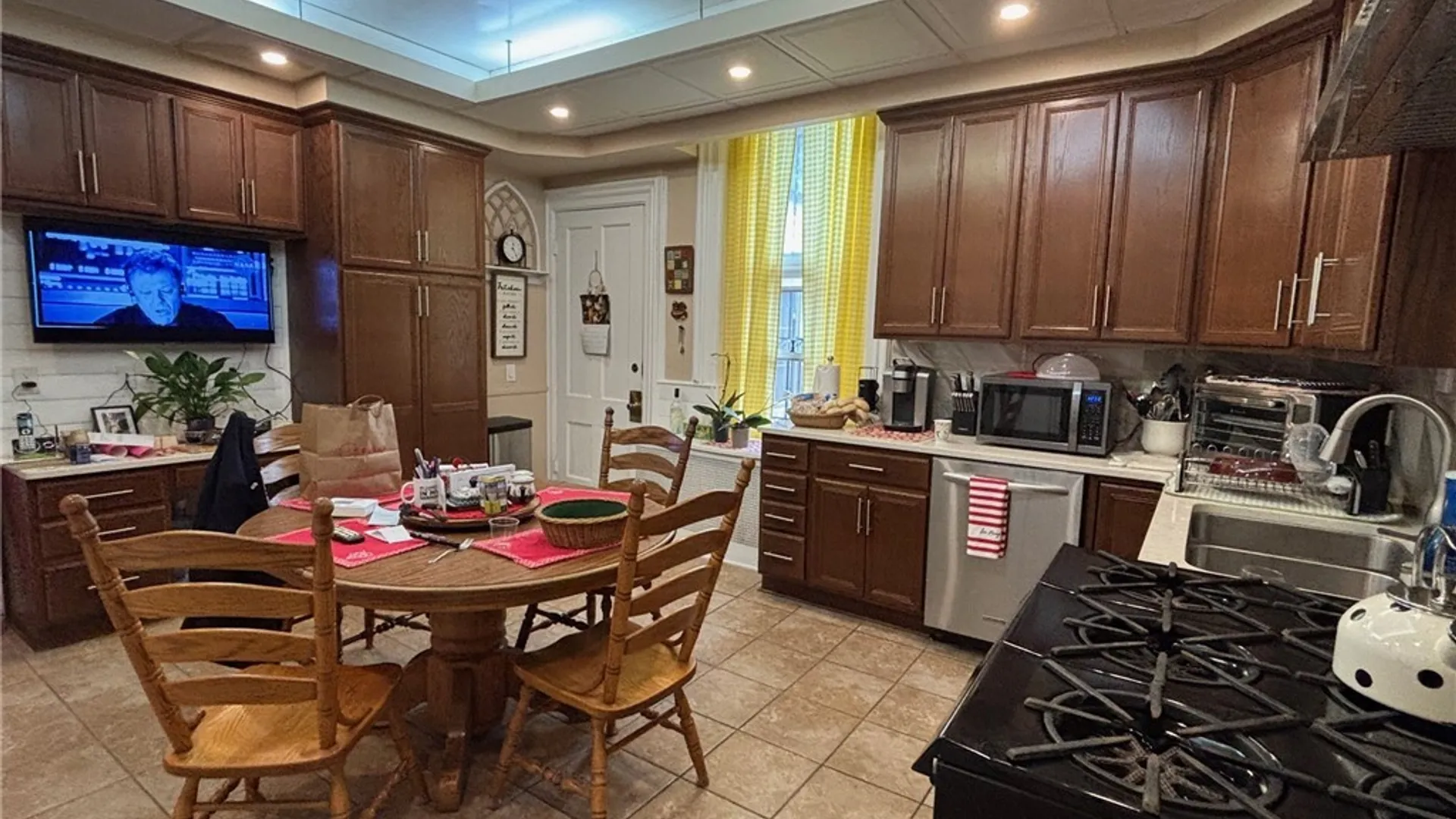 Property at 760 Ellicott Street, Buffalo, NY 14203 10