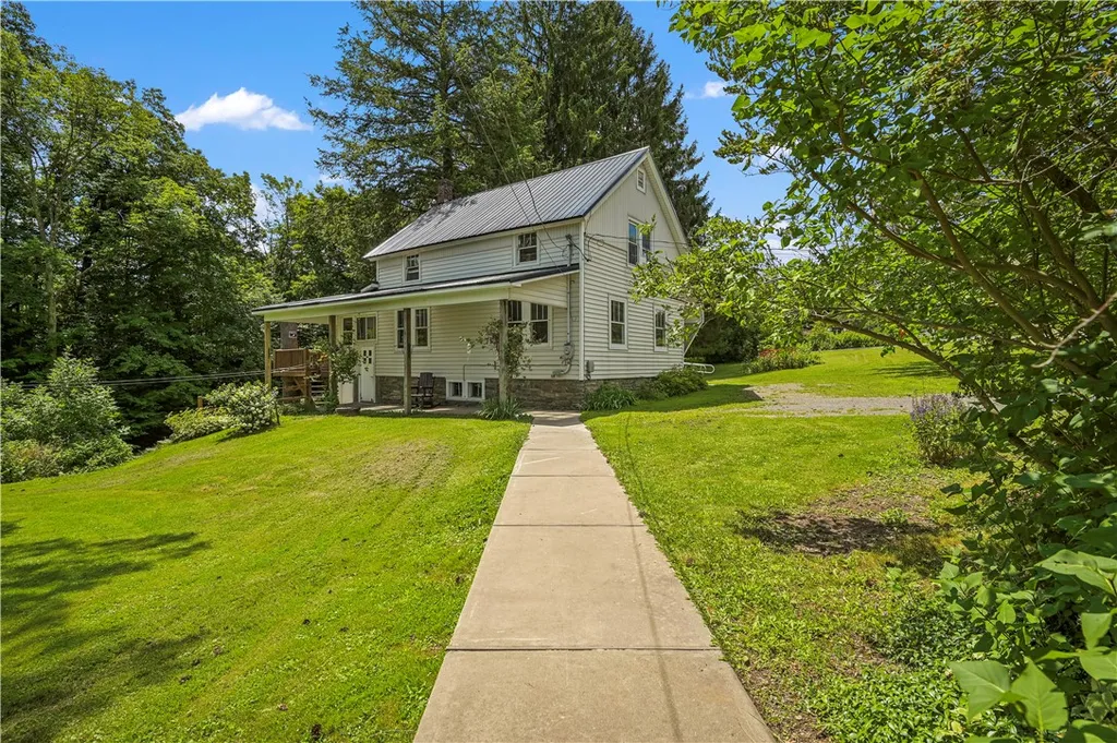 Property at 875 Cape Horn Road, Jefferson, NY 12167