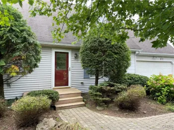 Property at 871 Franklin Street, Skaneateles, NY 13152