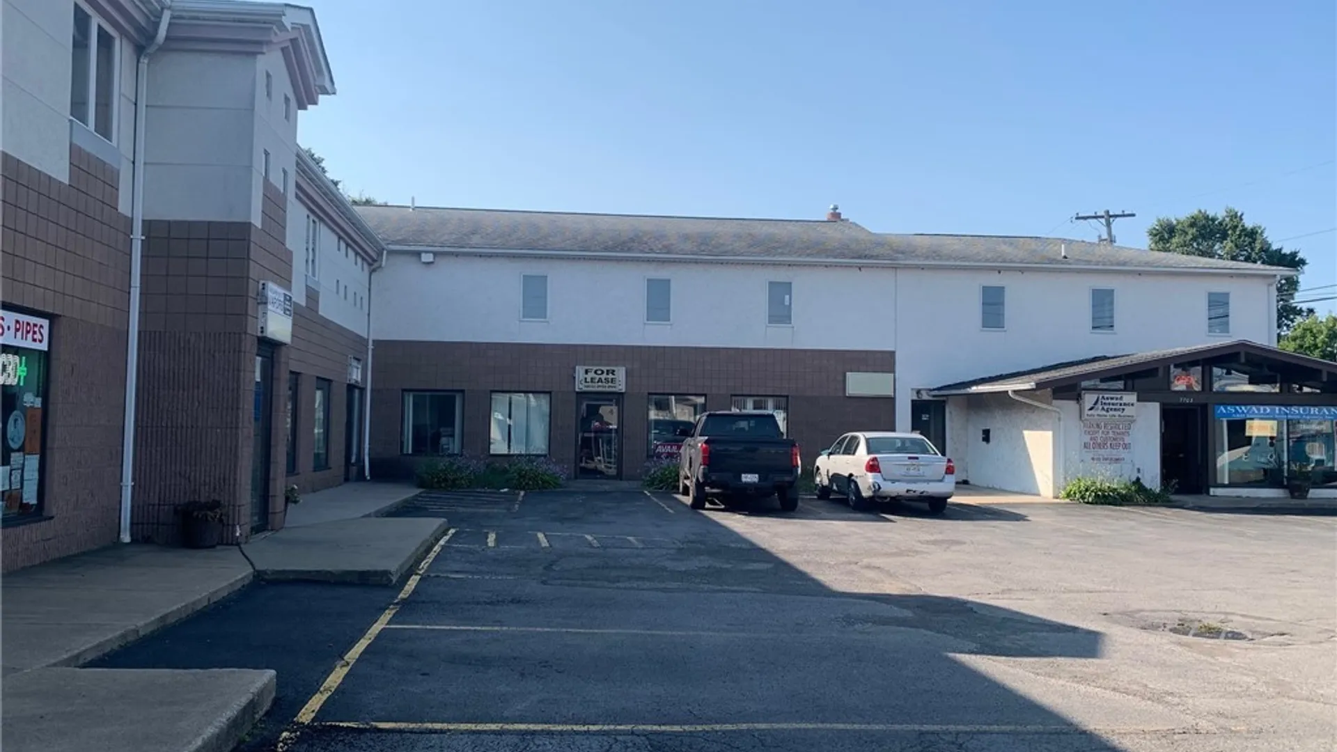 Property at 7703 Niagara Falls Boulevard, Niagara Falls, NY 14304 4
