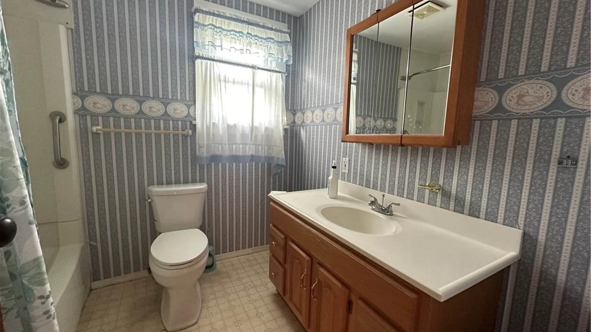 Property at 2760 State Route 5 And 20, Hopewell, NY 14561 12