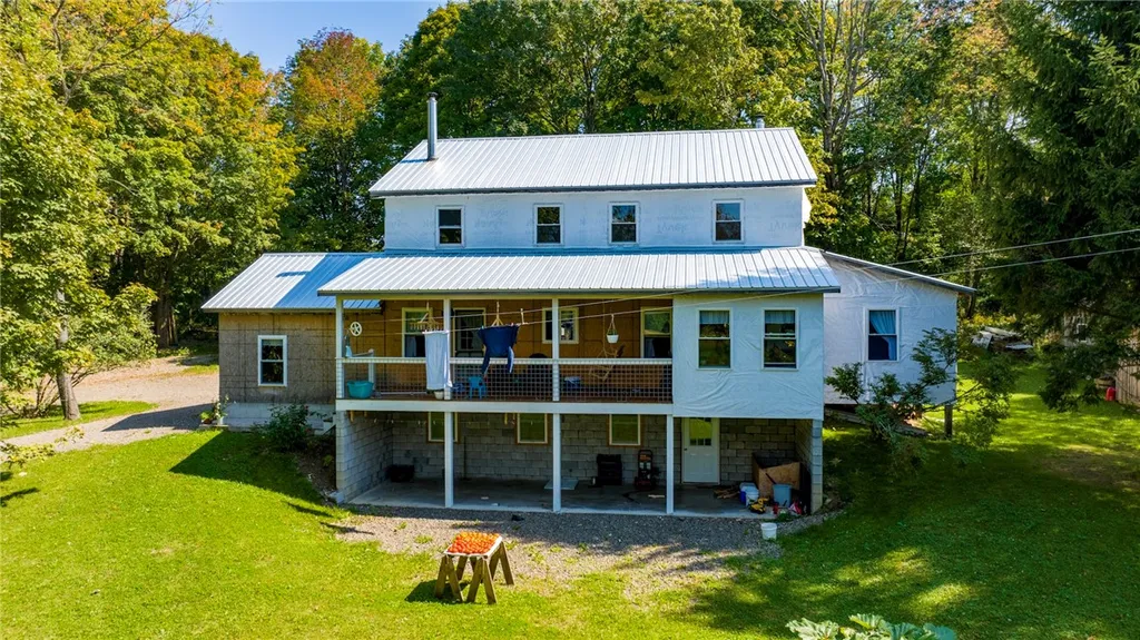 Property at 10799 Hoxie Road, Brookfield, NY 13485