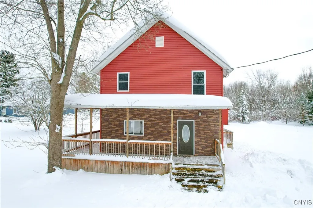 Property at 5 Mcallister Avenue, Antwerp, NY 13608