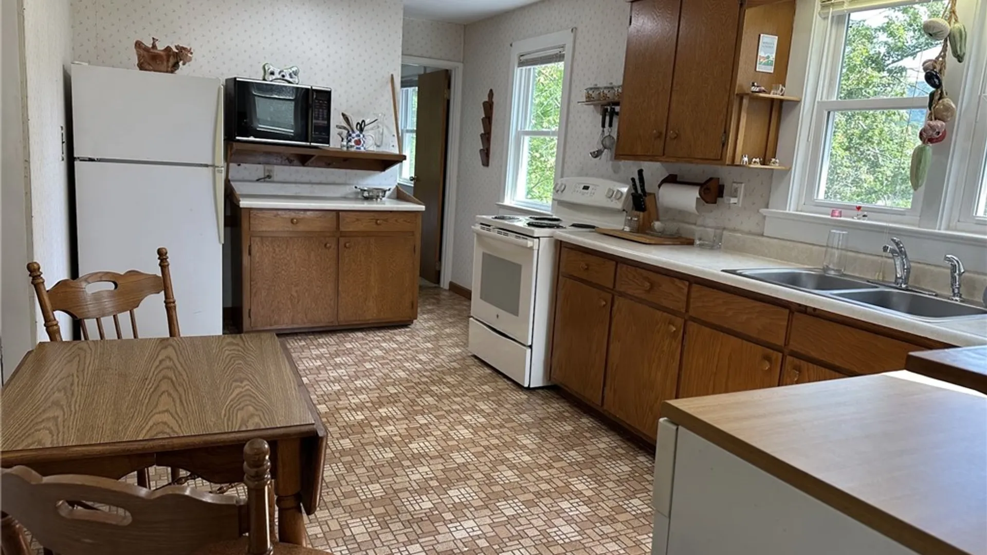 Property at 4018 Highland Avenue, Great Valley, NY 14779 12