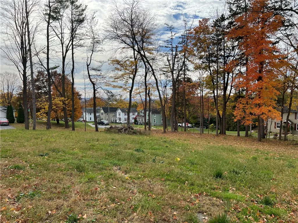 Property at 7 Parkland, Benton, NY 14527