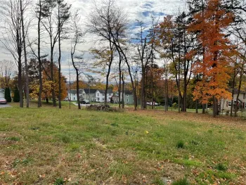 Property at 7 Parkland, Benton, NY 14527