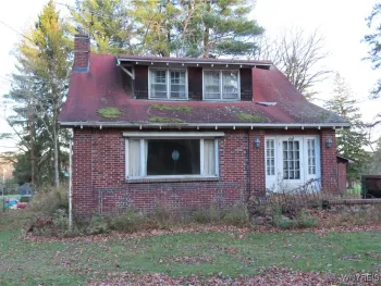 Property at 64 Old Glenwood Road, Aurora, NY 14170