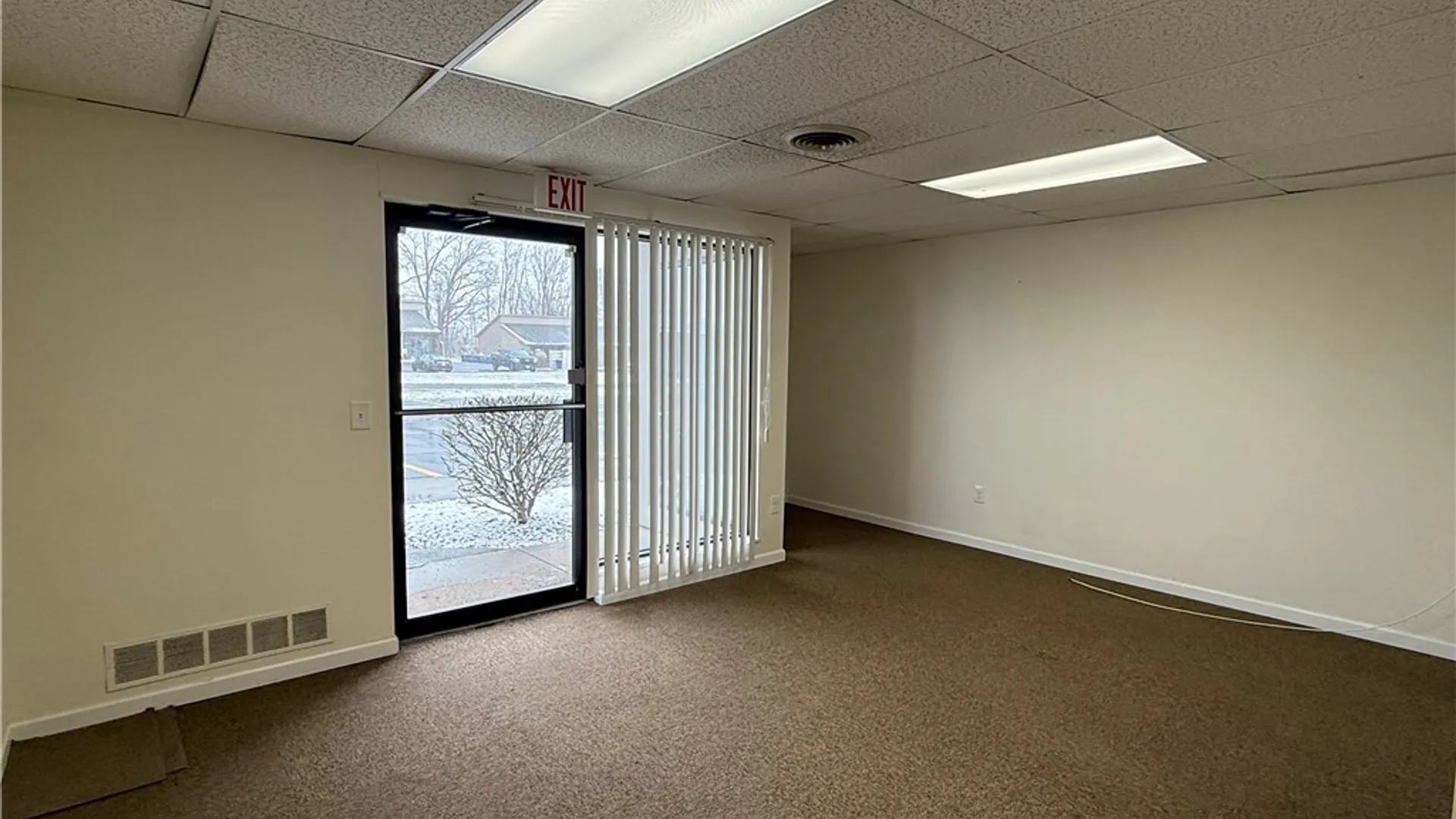 Property at 31 Erie Canal Drive, Greece, NY 14626 7