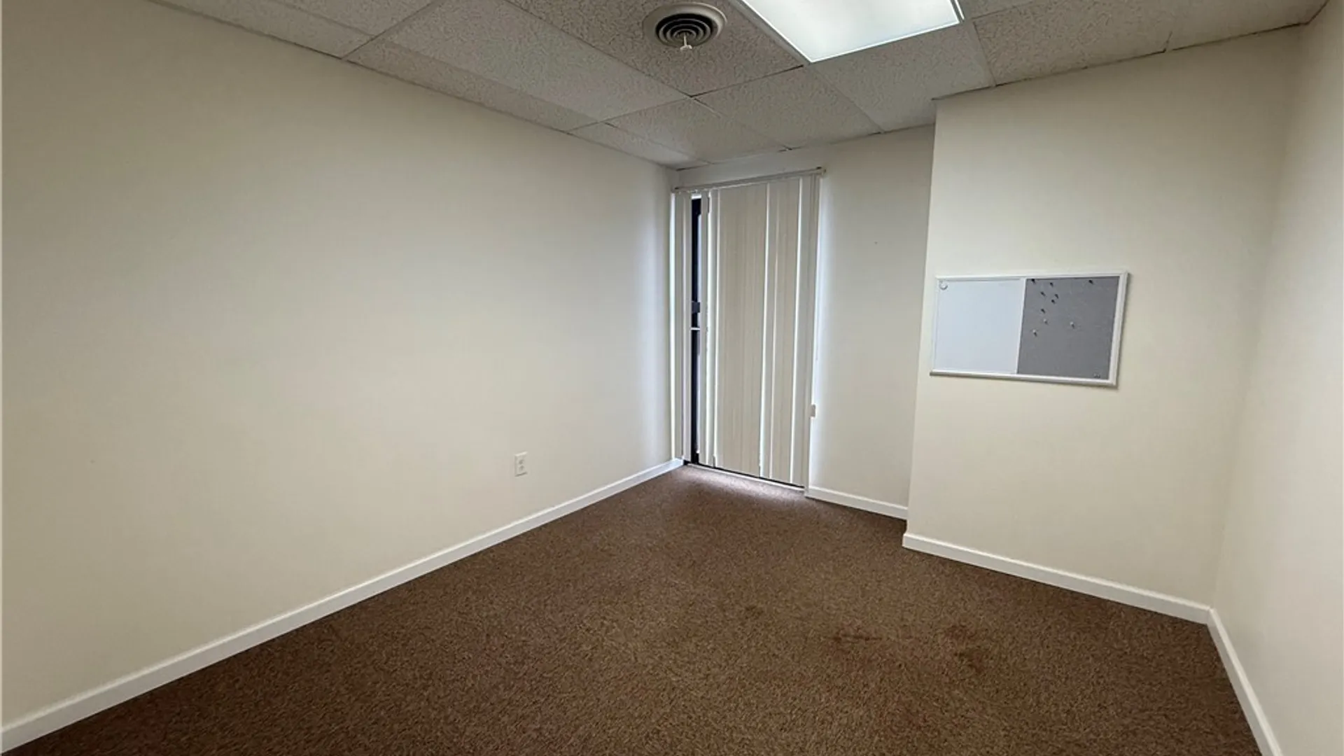 Property at 31 Erie Canal Drive, Greece, NY 14626 11