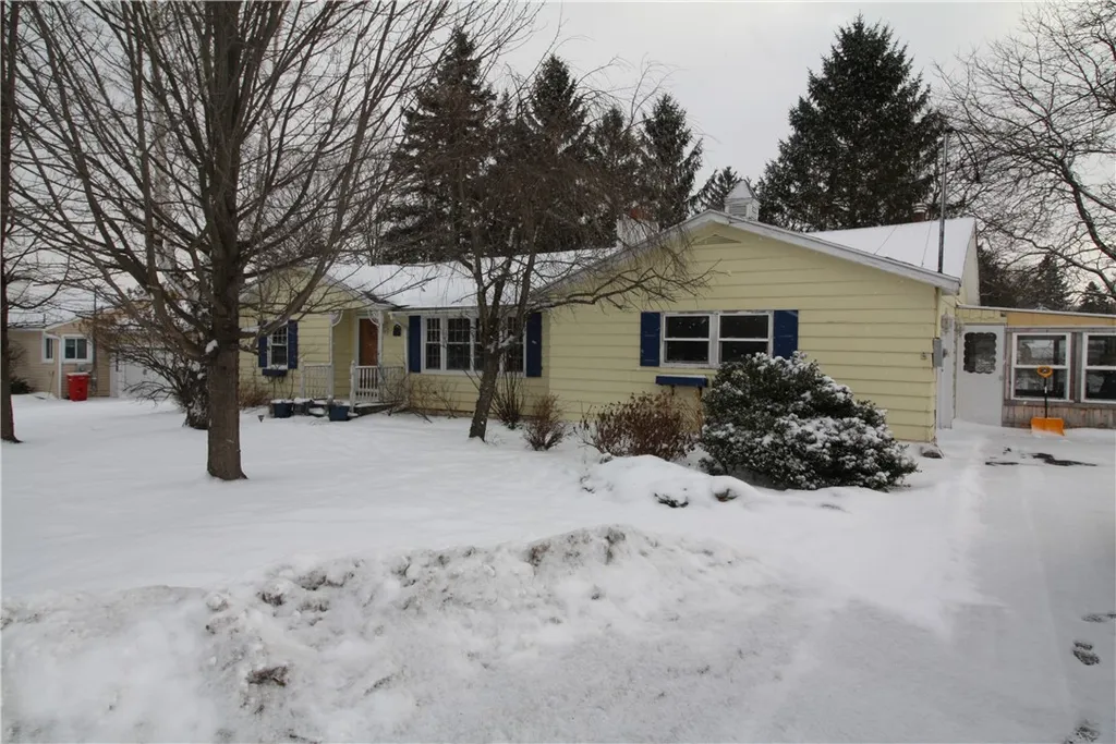 Property at 43 Canandaigua Street, Manchester, NY 14537