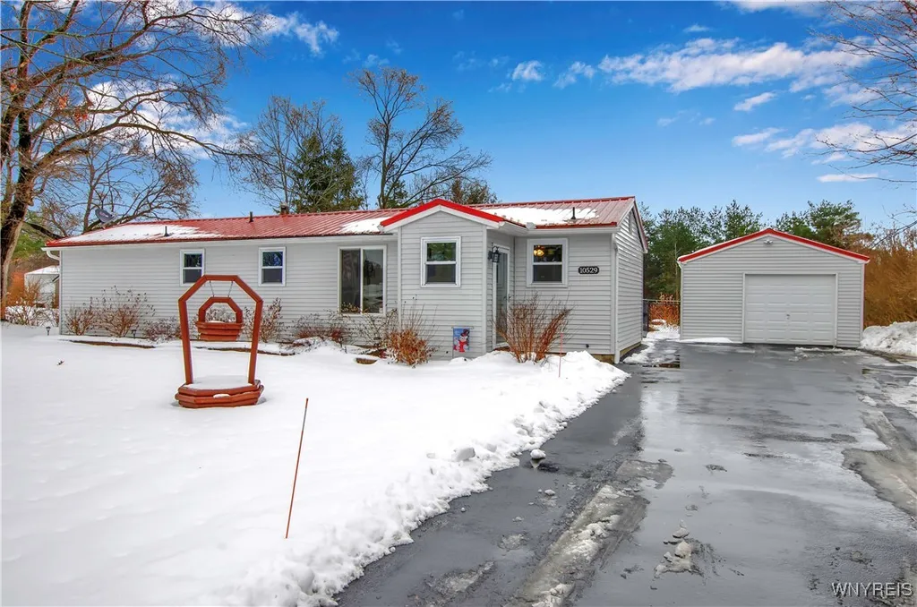 Property at 10529 Bonnie Brae Drive, Darien, NY 14040
