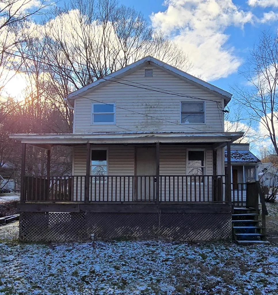 Property at 46 E South Avenue, PA 17724