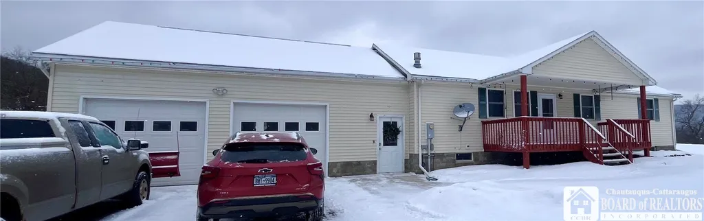 Property at 900 Route 446, Hinsdale, NY 14743