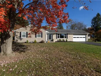 Property at 4 Wynnwood Drive, Big Flats, NY 14814