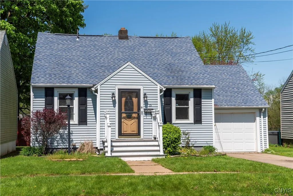 Property at 15 Bayliss Avenue, Whitestown, NY 13495