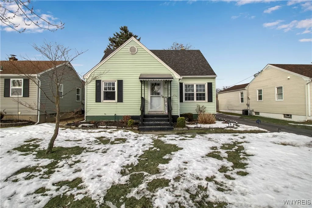 Property at 1006 Pioneer Drive, North Tonawanda, NY 14120