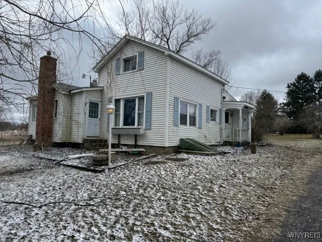 Property at 8046 Lower East Hill Road, Boston, NY 14033