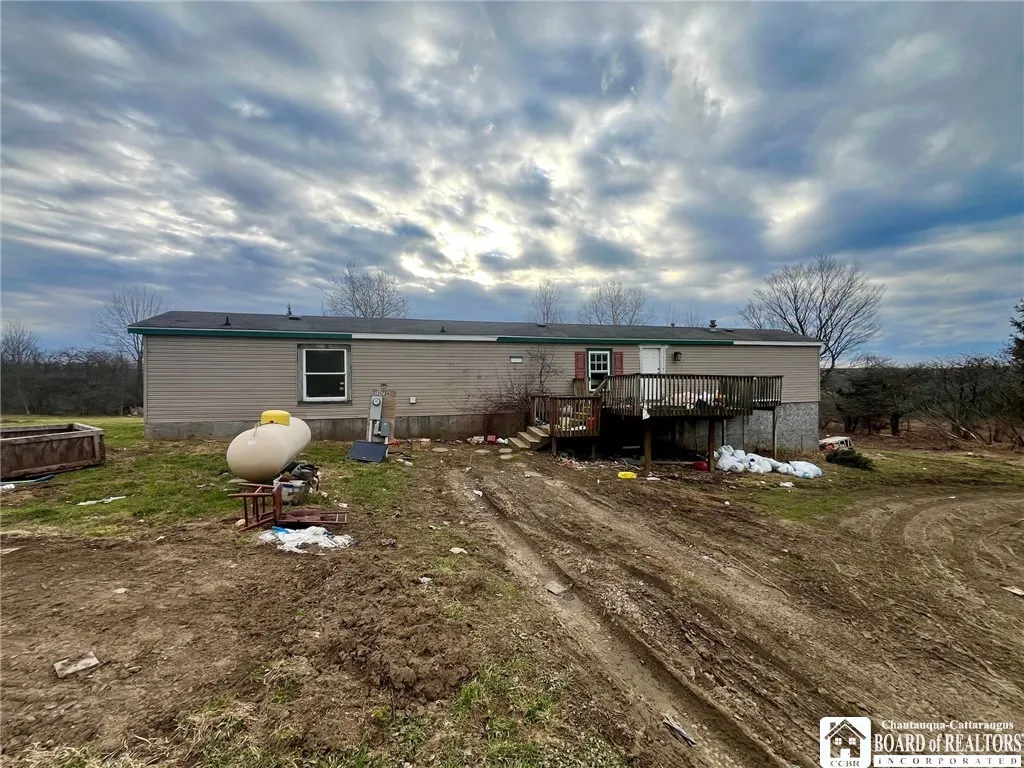 Property at 7176 N Hill Road, Charlotte, NY 14782