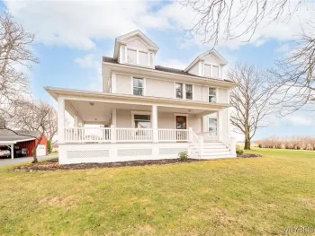 Property at 13250 W Lee Road, Barre, NY 14411