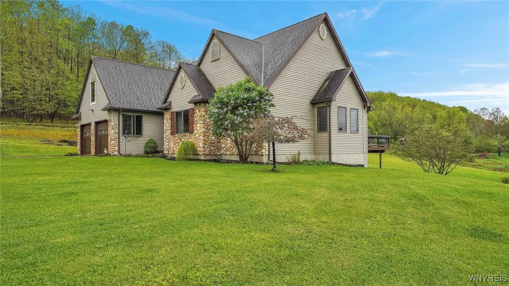 Property at 7557 Miller Hollow Road, Bolivar, NY 14754