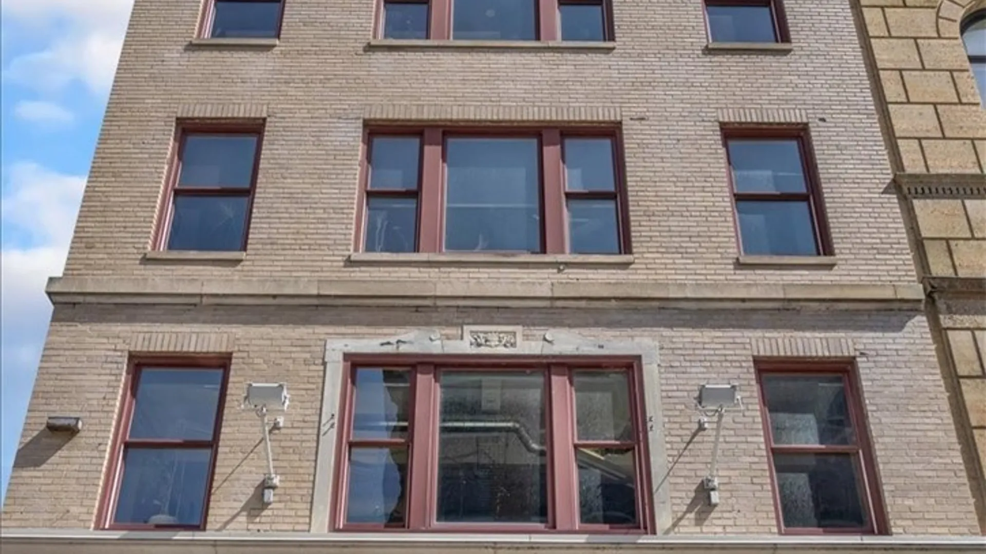 Property at 487 Main  2nd Floor Street, Buffalo, NY 14203 3