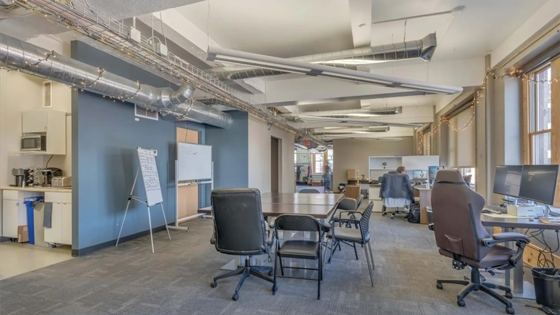Property at 487 Main  2nd Floor Street, Buffalo, NY 14203 14