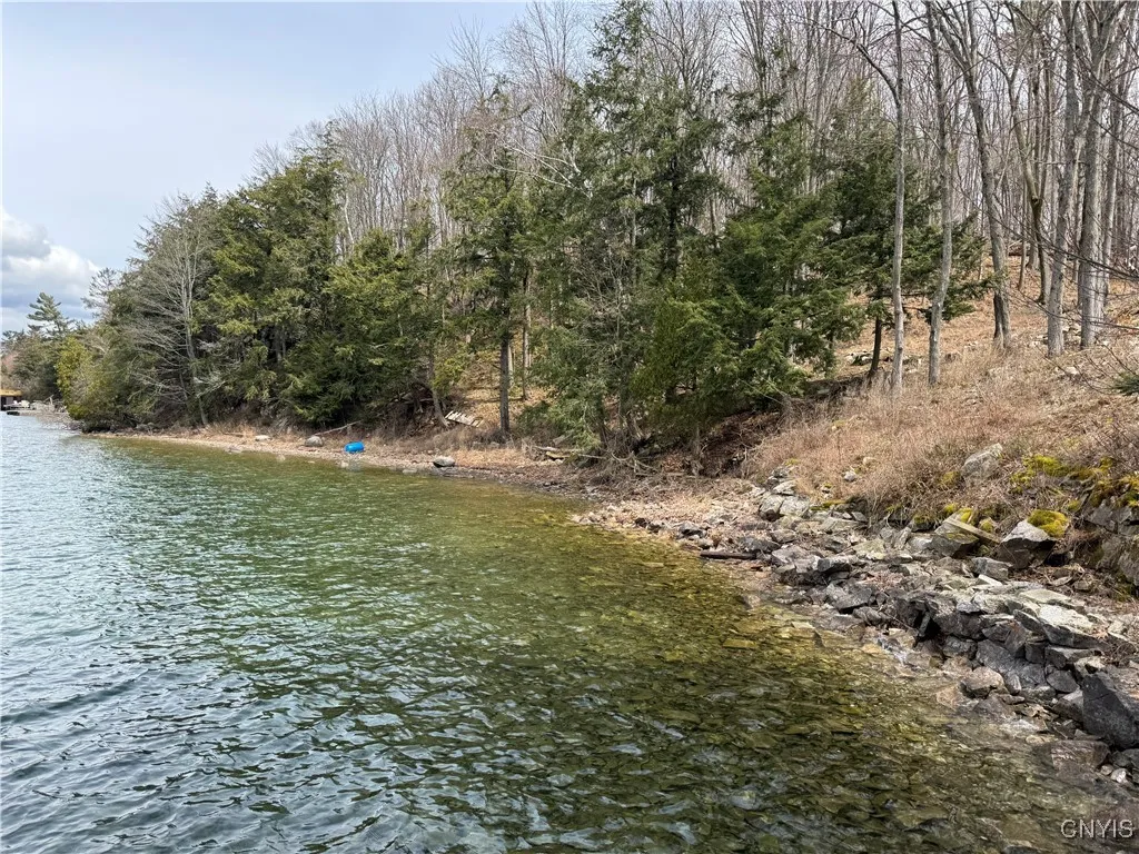 Property at 8 Pine Point/Pvt, Morristown, NY 13664