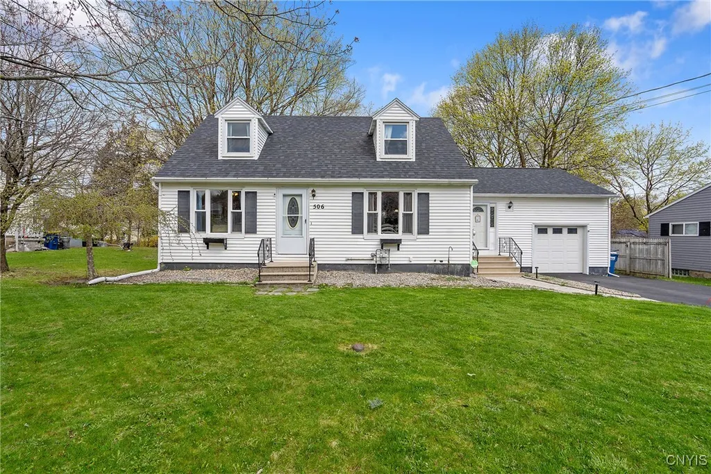 Property at 506 Richards Road, Camillus, NY 13031