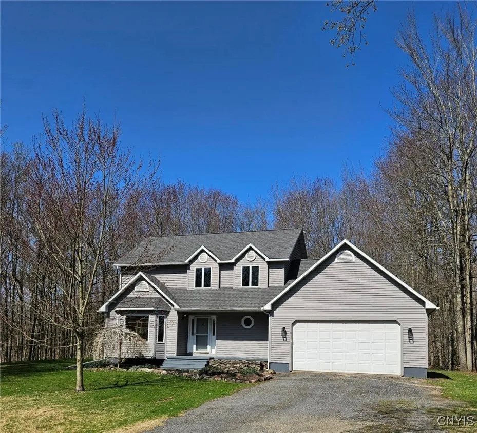Property at 10 Adrian Circle, Constantia, NY 13044