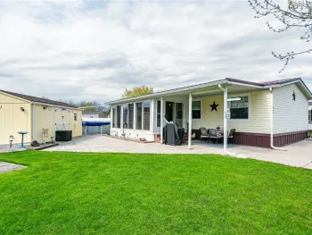 Property at 903 Cobblestone Court, Clarendon, NY 14470