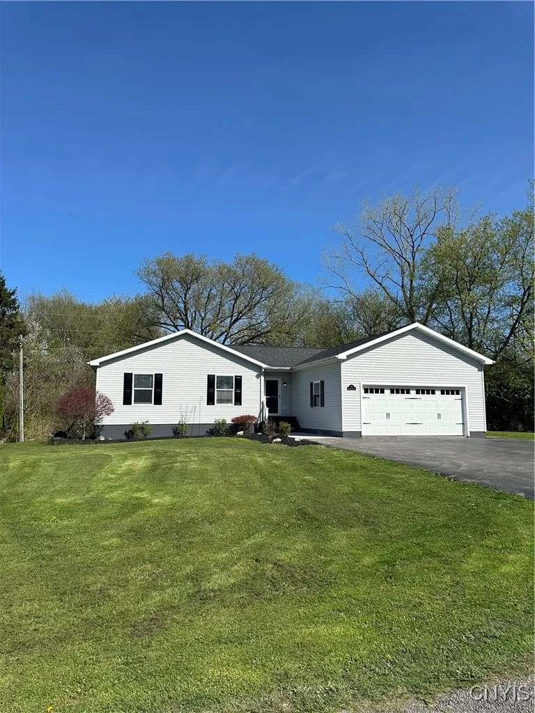 Property at 50 Elmhurst Circle, Aurelius, NY 13021
