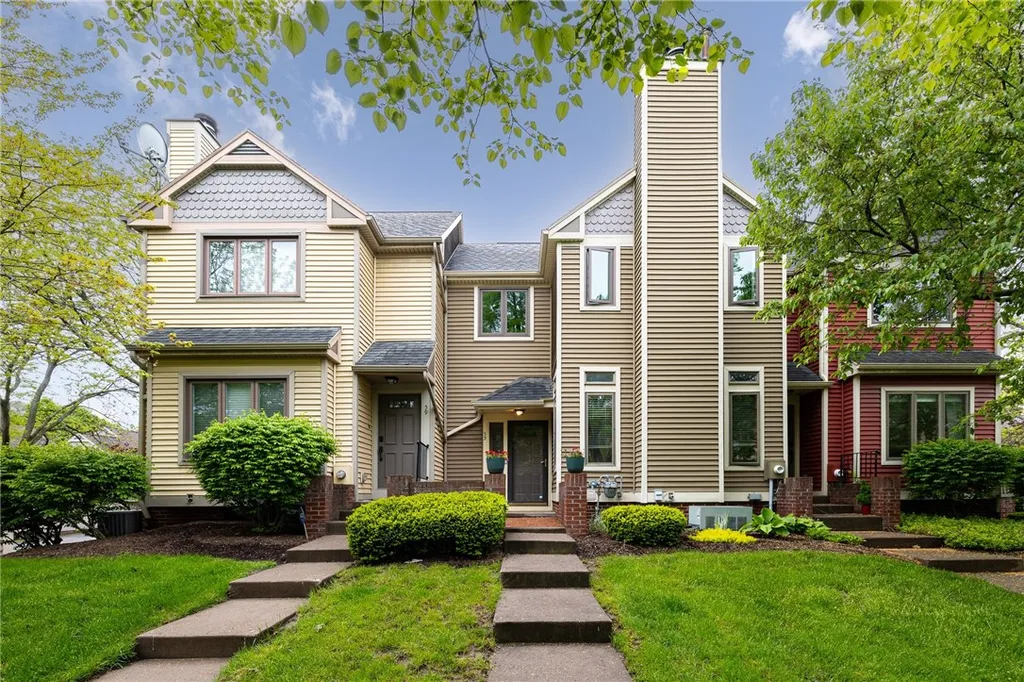 Property at 55 Cornhill Place, Rochester, NY 14608
