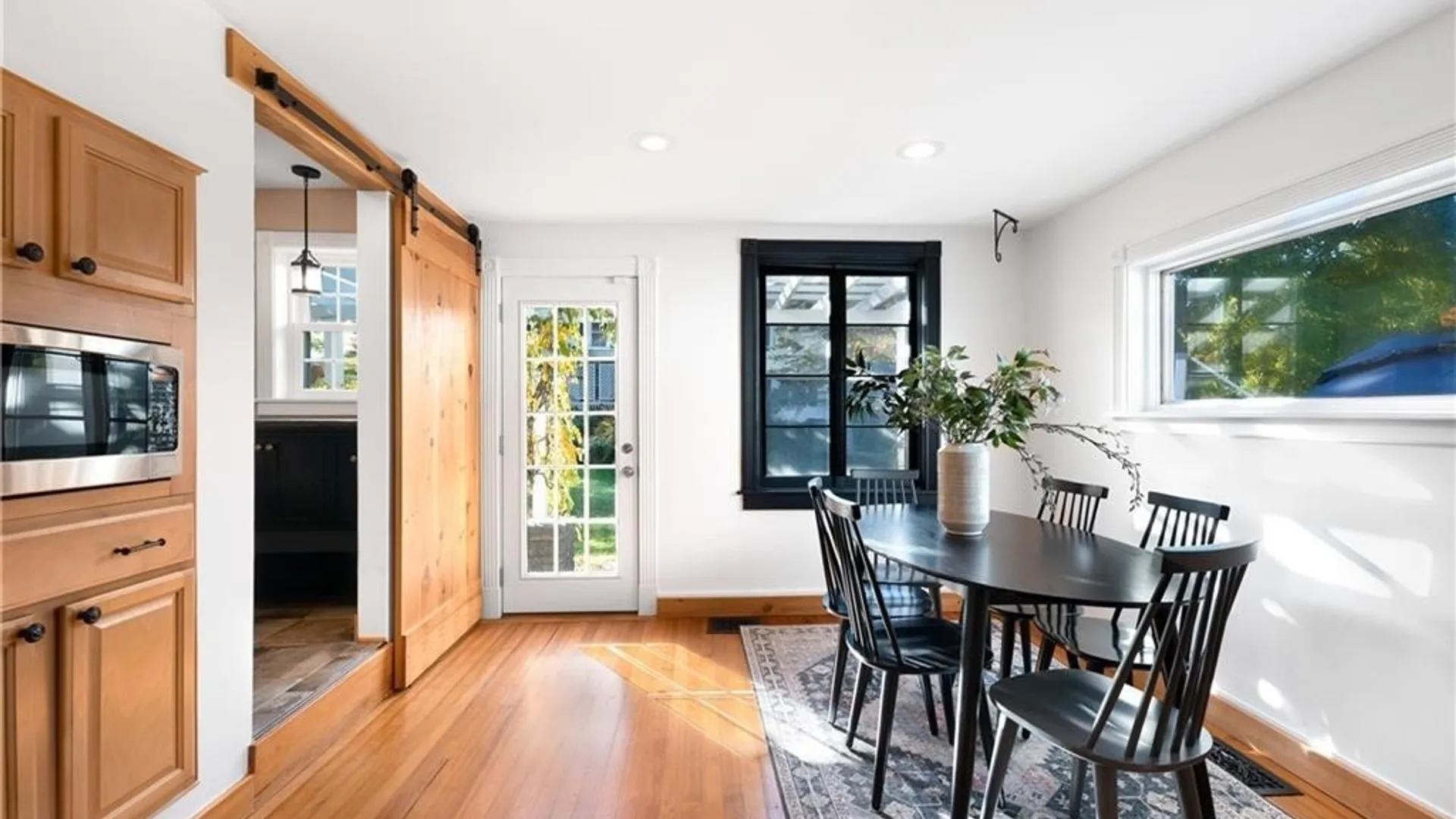 Property at 44 W Genesee Street, Skaneateles, NY 13152 17