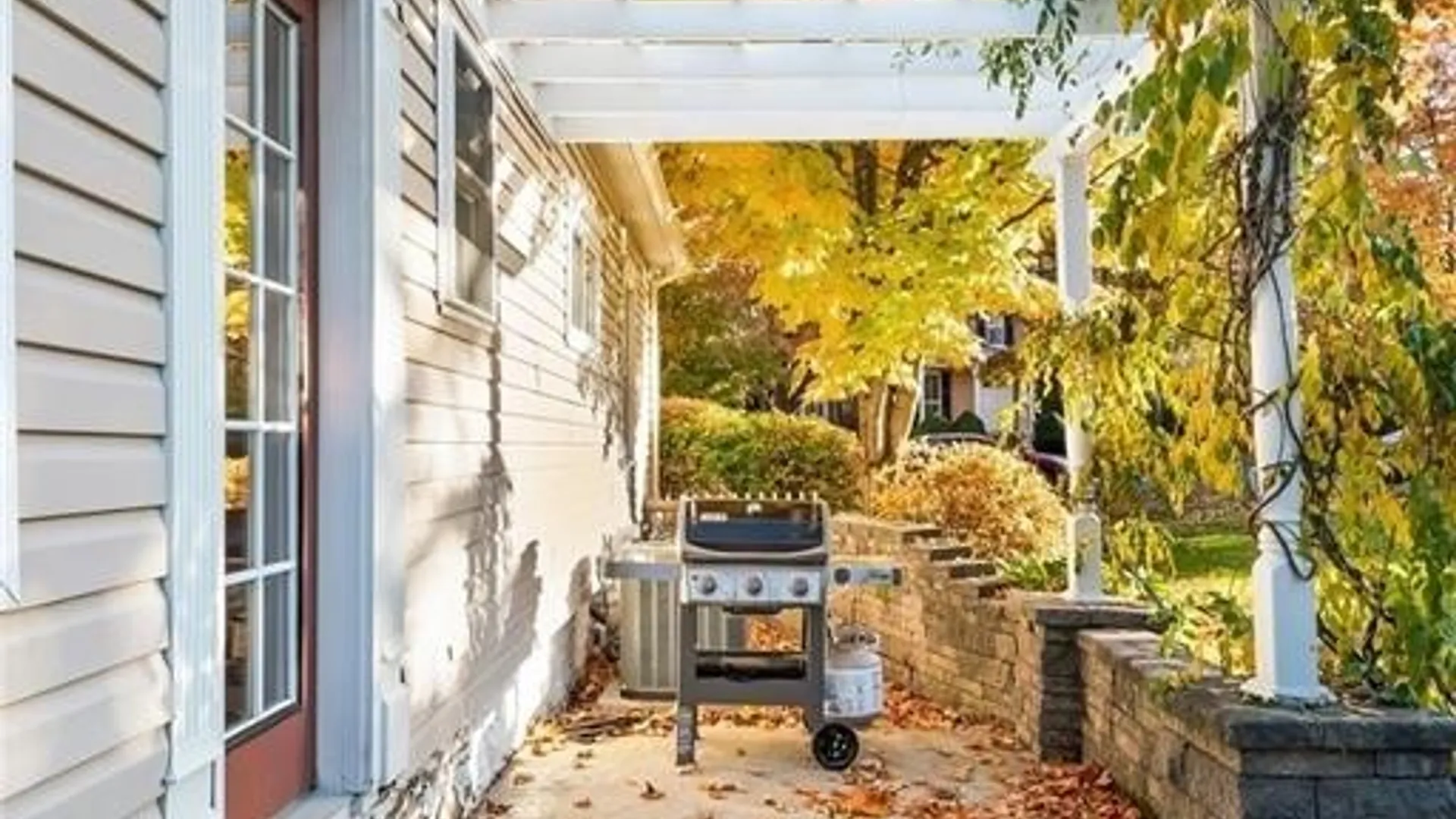 Property at 44 W Genesee Street, Skaneateles, NY 13152 31