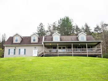 Property at 12 Dublin Meadows Road, Mansfield, NY 14779