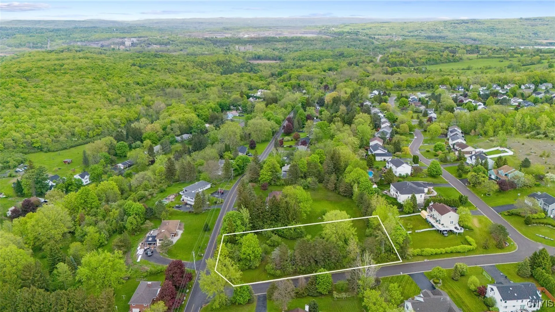 Property at 6002 Sewickley Drive, DeWitt, NY 13078 15