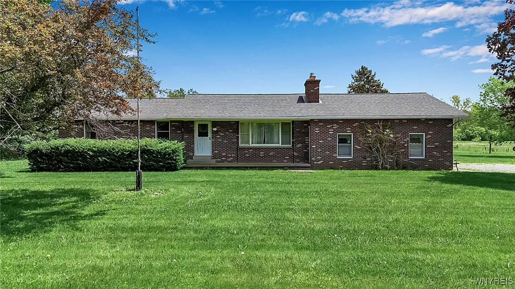 Property at 909 Burrough Road, Bennington, NY 14011