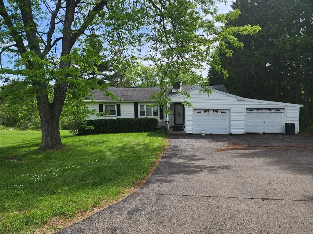 Property at 7650 Grant Avenue Road, Sennett, NY 13021