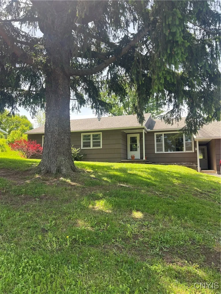 Property at 623 E Hamilton Avenue, Sherrill, NY 13461