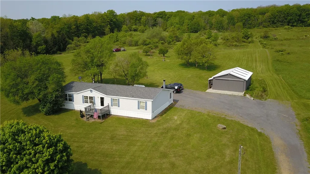 Property at 11851 County Route 122 Road, Prattsburgh, NY 14873
