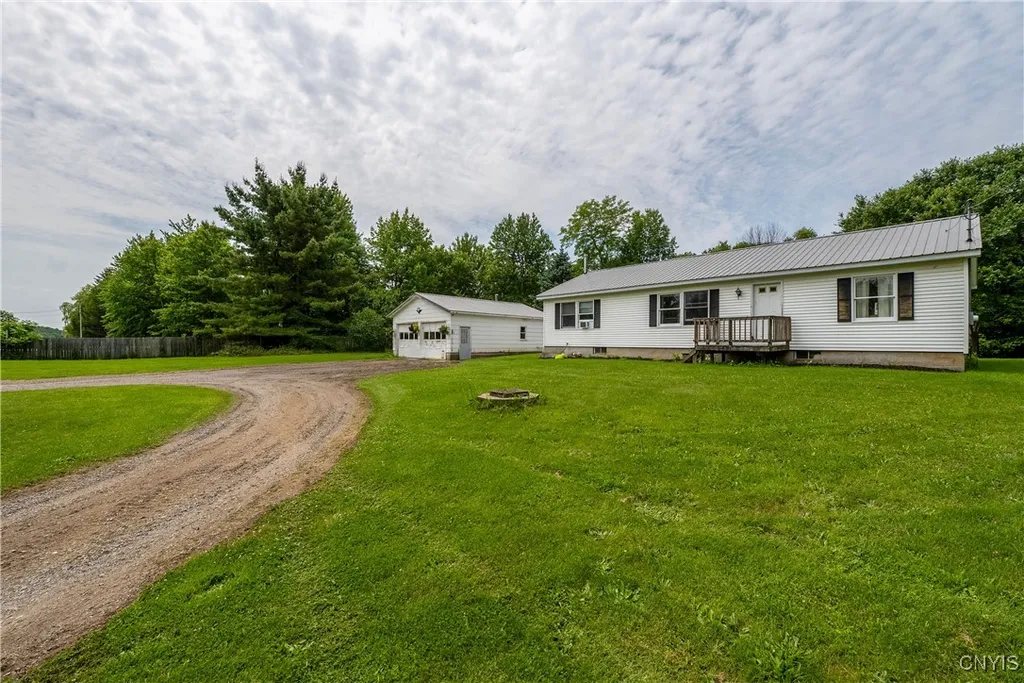 Property at 11577 State Route 176, Ira, NY 13033