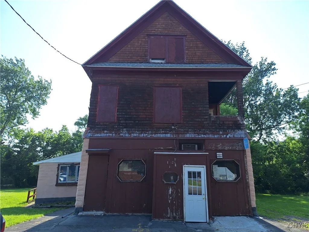 Property at 1228 S State Street, Syracuse, NY 13202