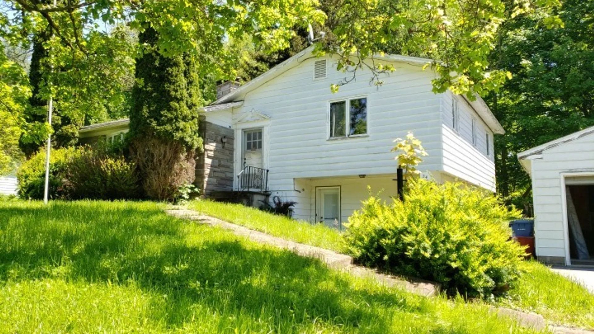 Property at 24 Loomis Terrace, Schroeppel, NY 13135 12