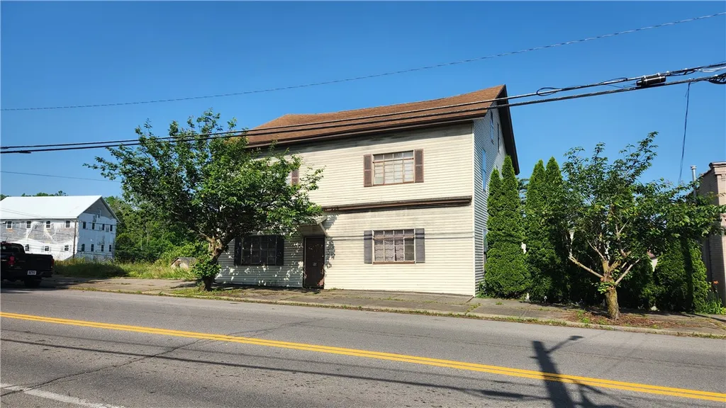 Property at 95 Main Street, Mentz, NY 13140