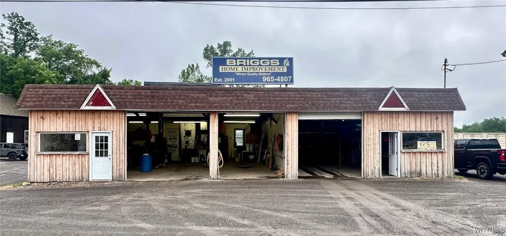 Property at 17.5 Main Street, Hanover, NY 14062