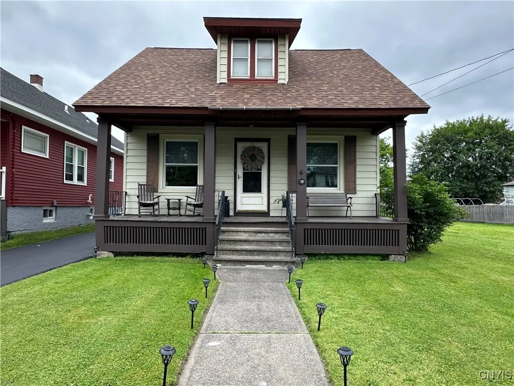 Property at 19 Whitesboro Street, Whitestown, NY 13495