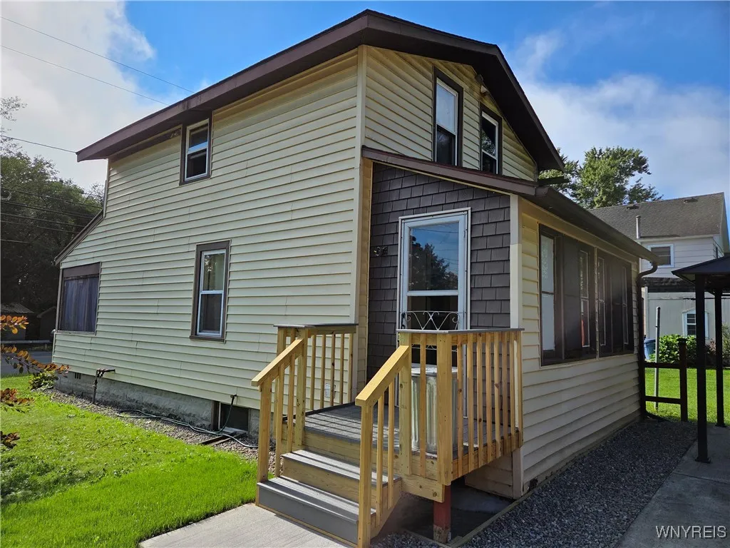 Property at 435 Central Avenue, Salamanca, NY 14779