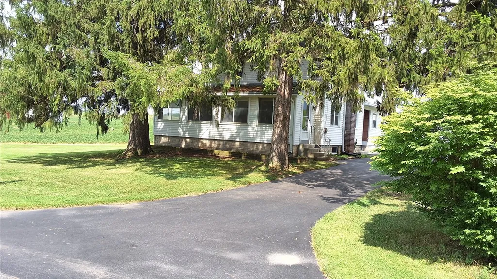 Property at 7516 Beach Road, Montezuma, NY 13021