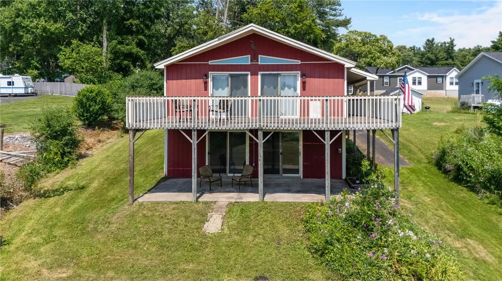 Property at 10100 Jordan Rd, Cato, NY 13080